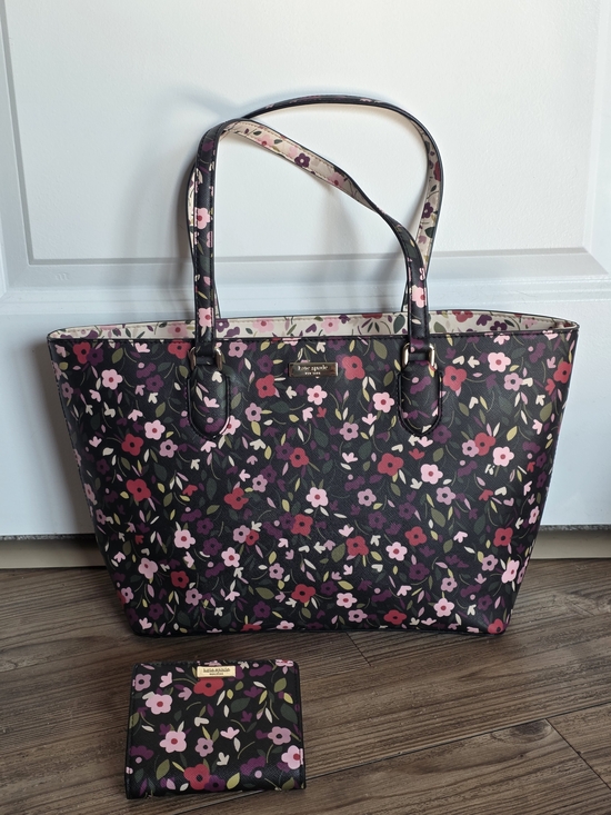kate spade Handbags - Kate Spade Laurel Way Boho Floral Dally Tote + Wallet